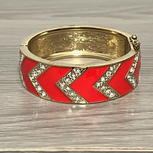 Ann Taylor Gold & Enamel Bangle Bracelet, Red Pink with CZ Diamonds, Chevron - Picture 2 of 7